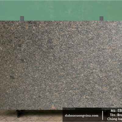 Đá Granite Tự Nhiên Brown Safia